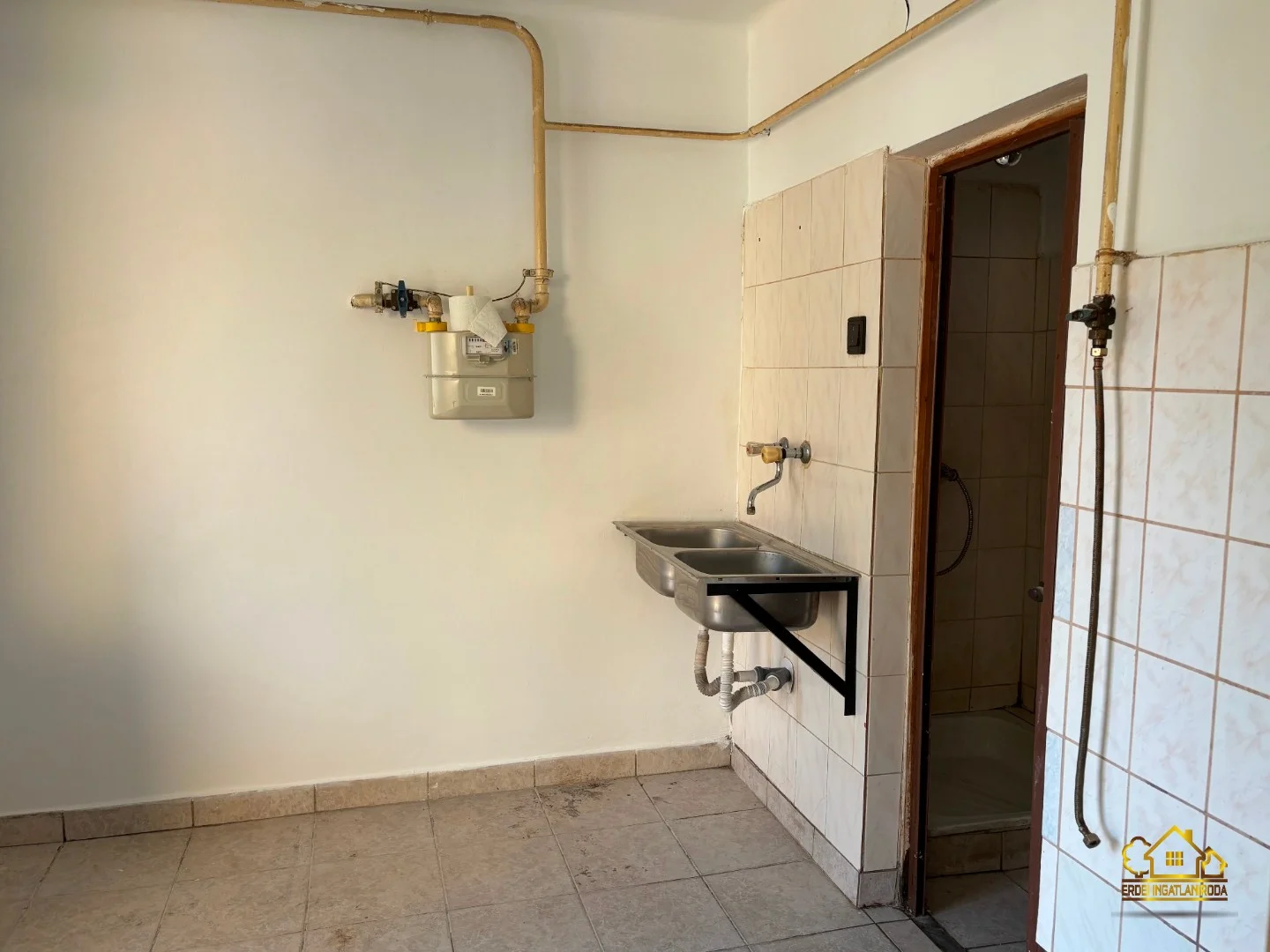 Eladó házrész Dunaharasztin - Kép 4