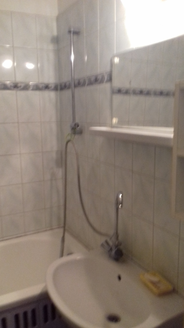 Eladó panel lakás Egerben - Kép 11