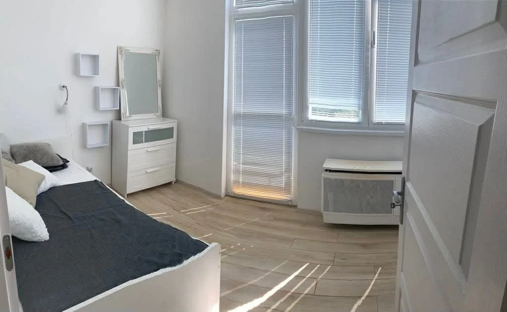 Eladó tégla lakás Debrecenben - Kép 8