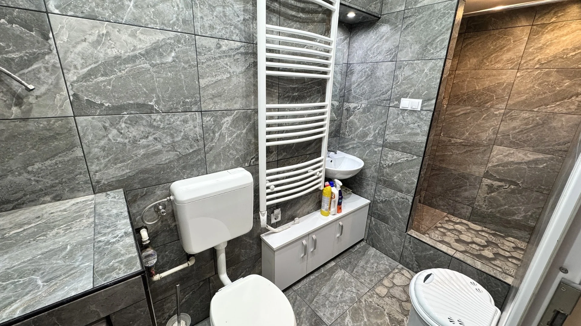 Eladó tégla lakás Nyíregyházán - Kép 11