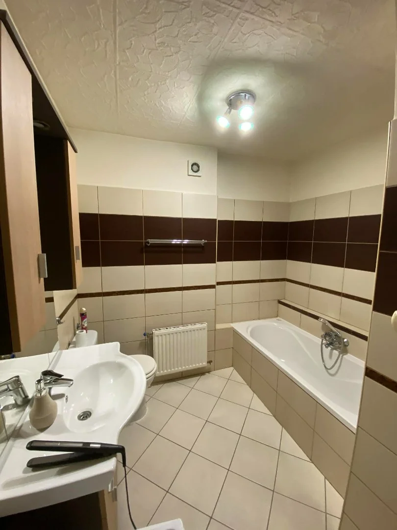 Kiadó tégla lakás Budapest 14. ker.en - Kép 7