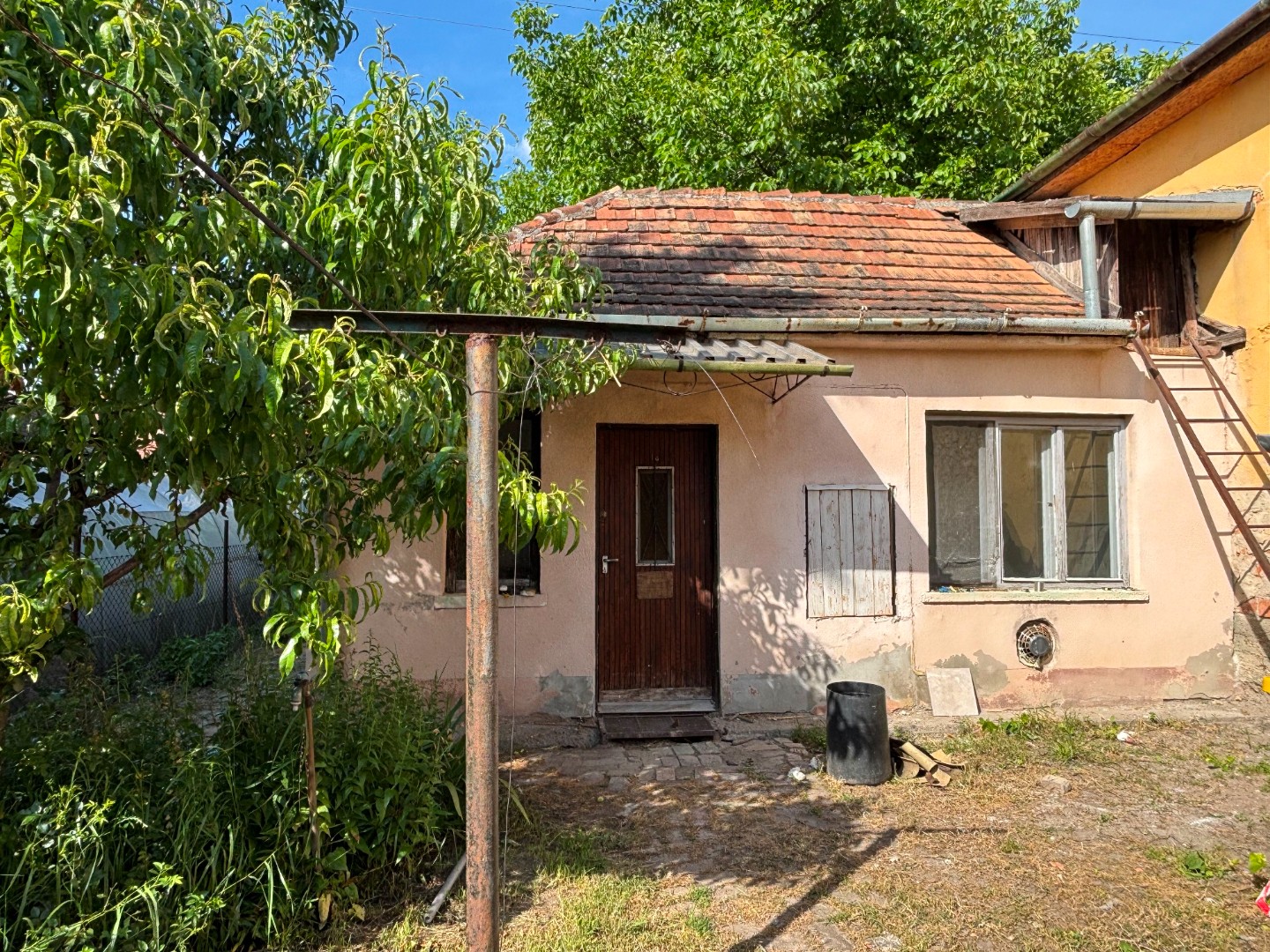 Eladó házrész Dunaharasztin - Kép 9