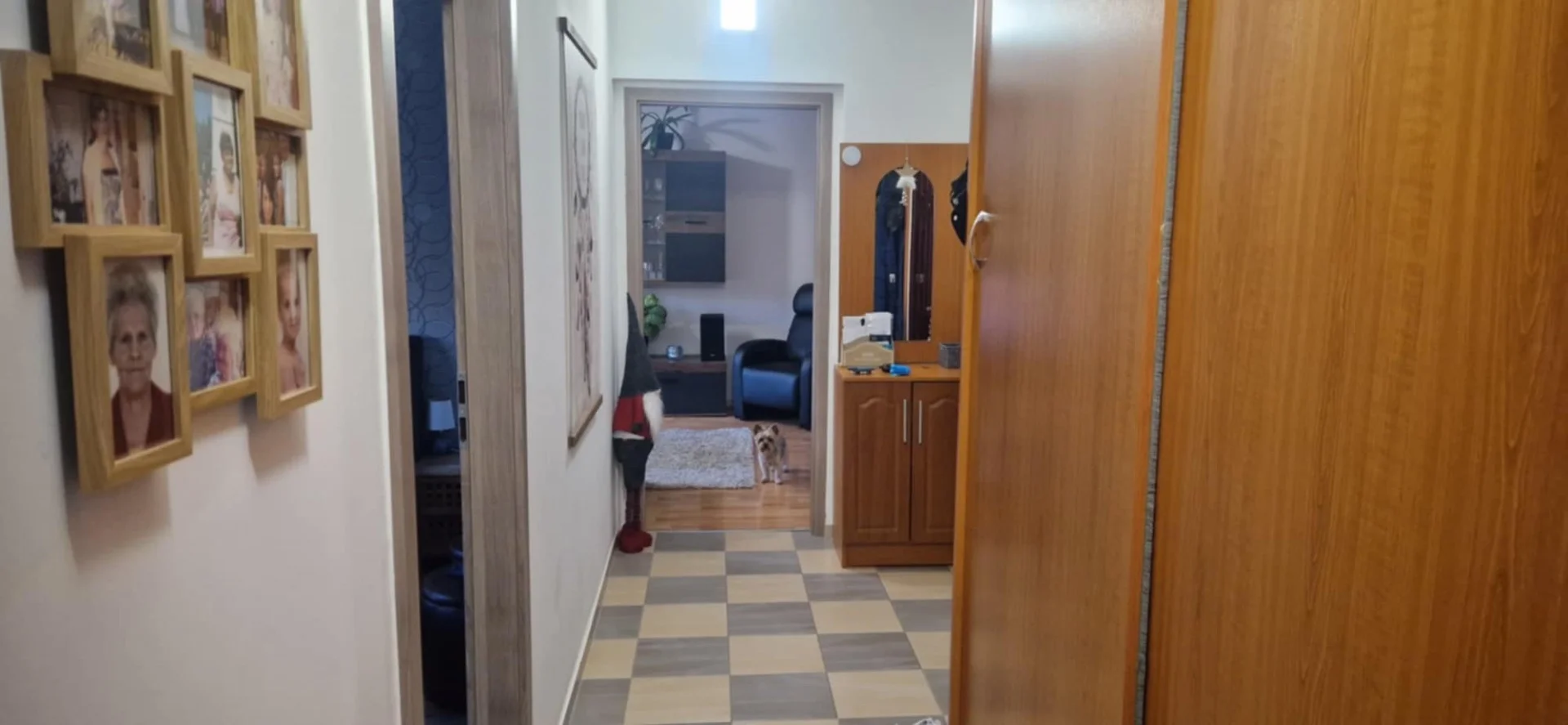 Eladó panel lakás Nyíregyházán - Kép 6