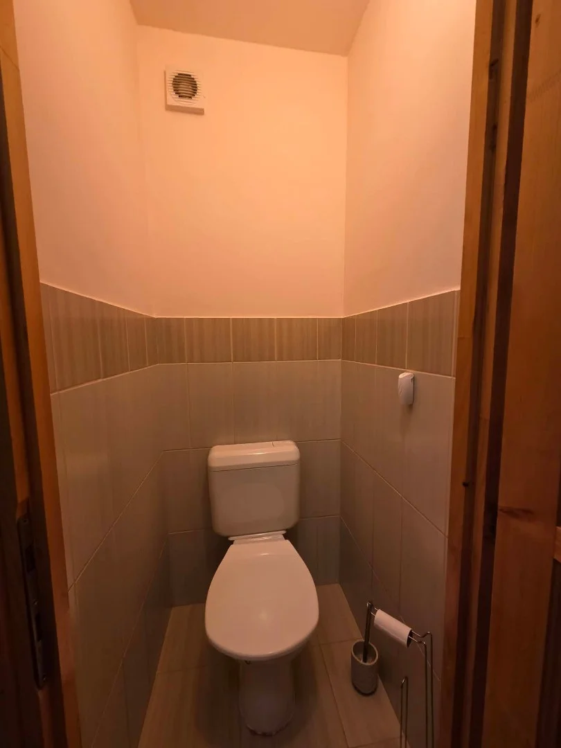 Eladó panel lakás Oroszlányon - Kép 6