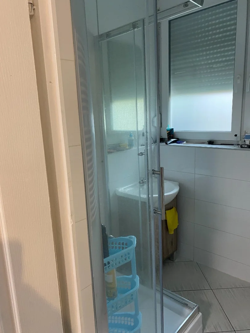Eladó panel lakás Egerben - Kép 3