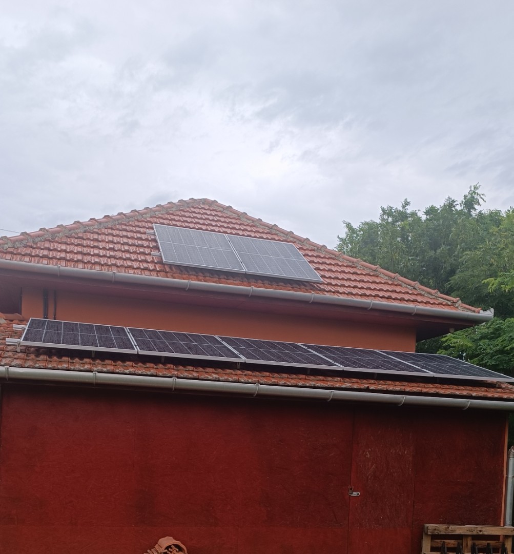 Eladó családi ház Tiszacsegen - Kép 3