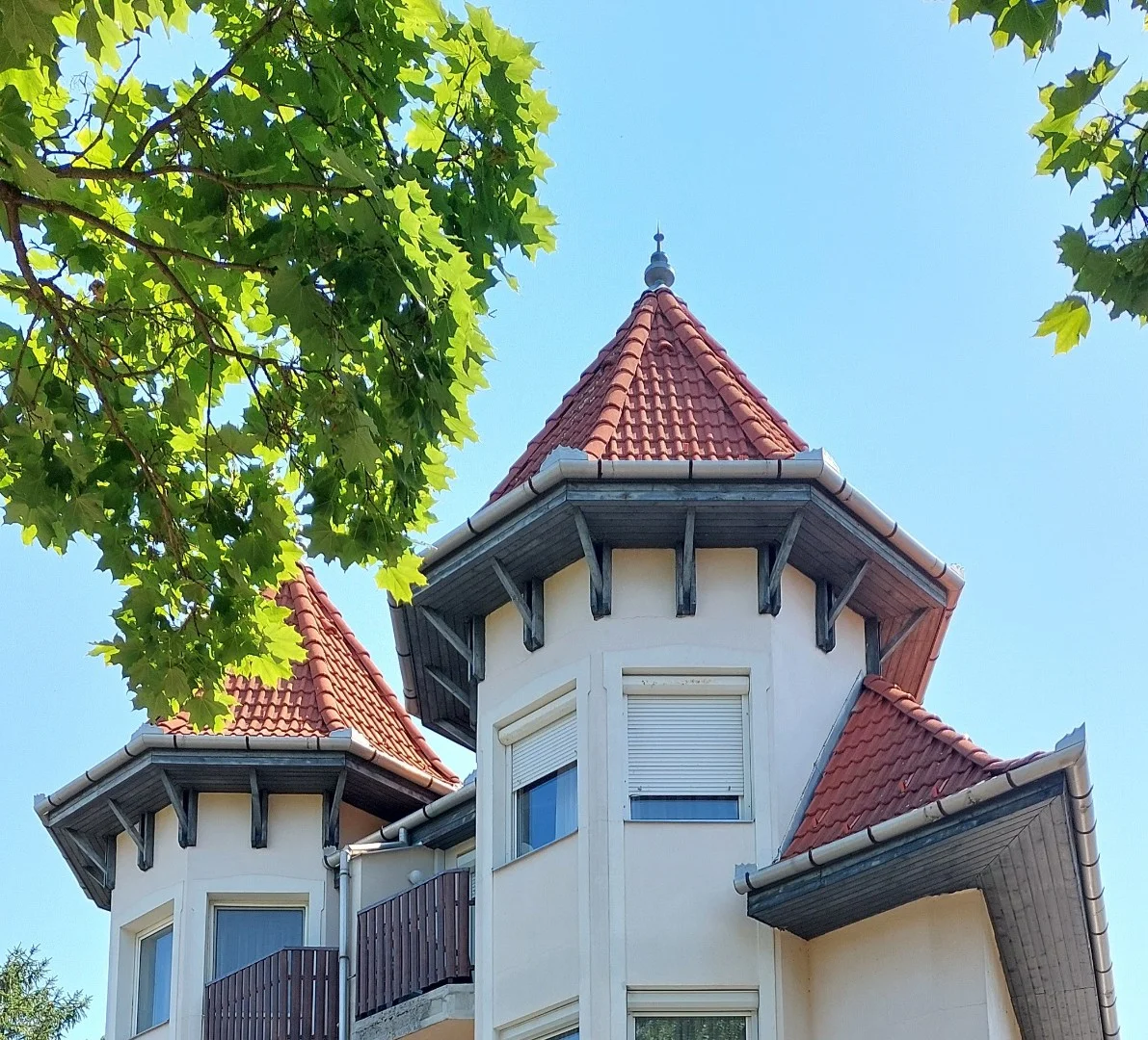 Eladó tégla lakás Debrecenben