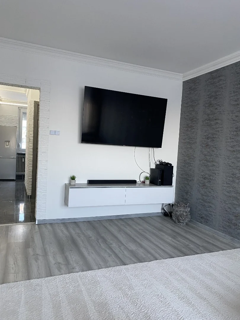 Eladó panel lakás Debrecenben - Kép 10