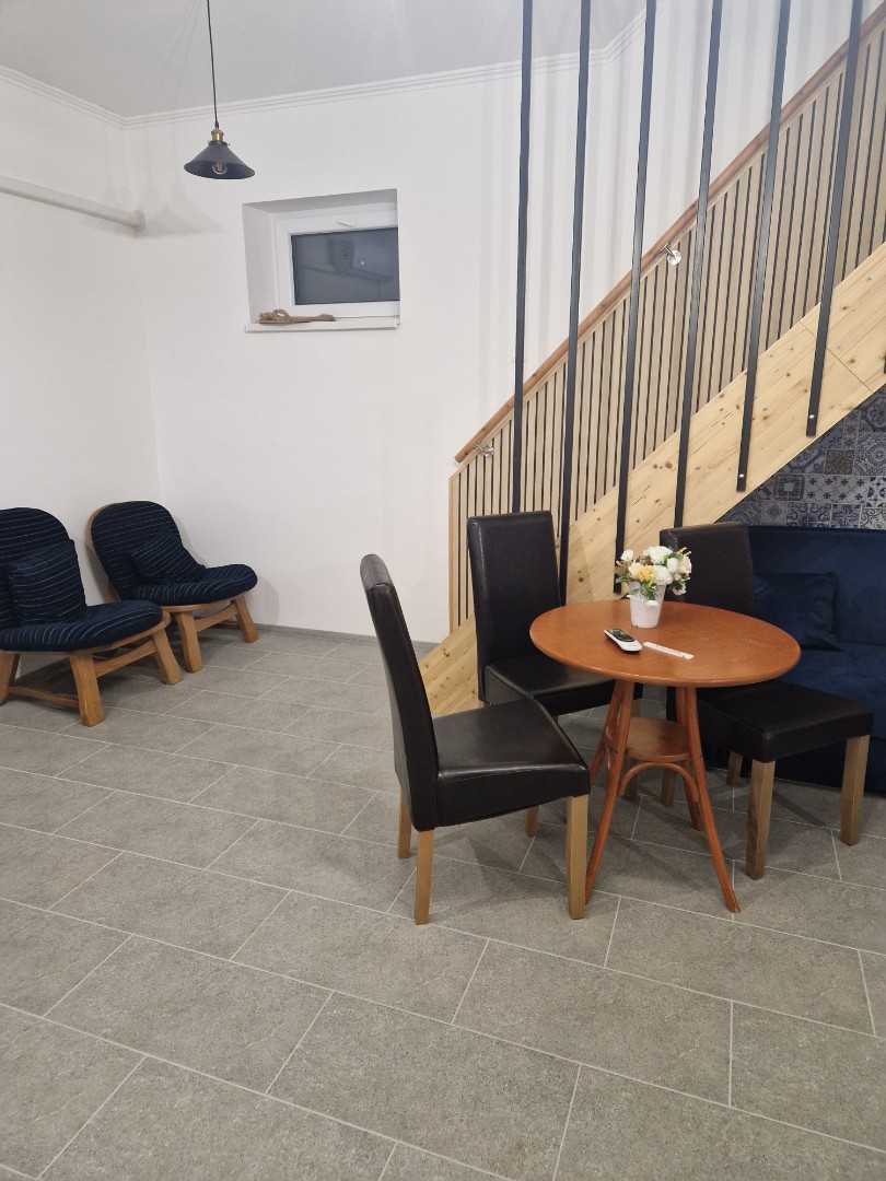 Eladó hotel, szálloda iroda / üzlet / kereskedelmi / szolgáltató Derekegyházon