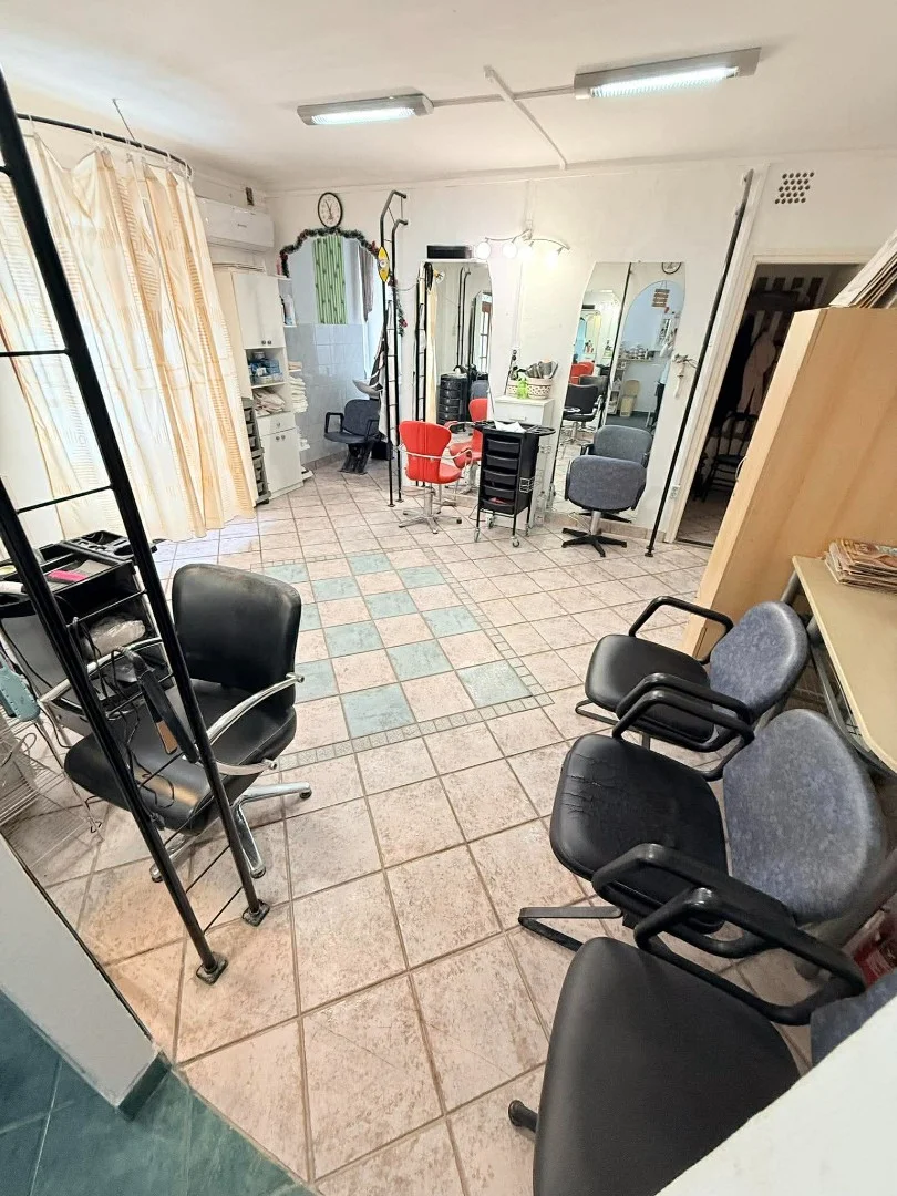 Eladó üzlet iroda / üzlet / kereskedelmi / szolgáltató Kazincbarcikan - Kép 15