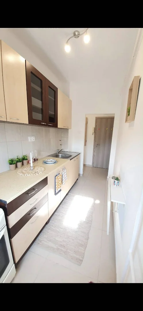 Eladó panel lakás Tatabányán - Kép 5