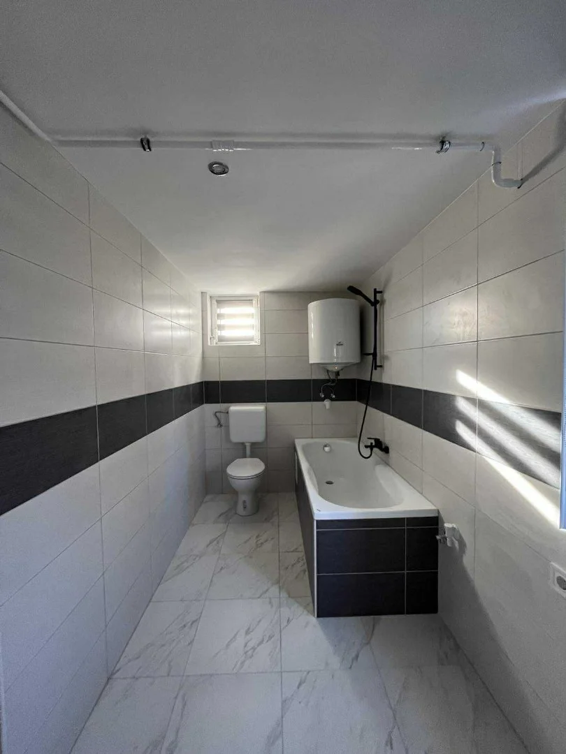 Eladó családi ház Kazincbarcikan - Kép 10