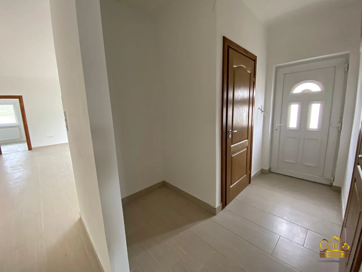 Eladó ikerház Dunavarsányon - Kép 9