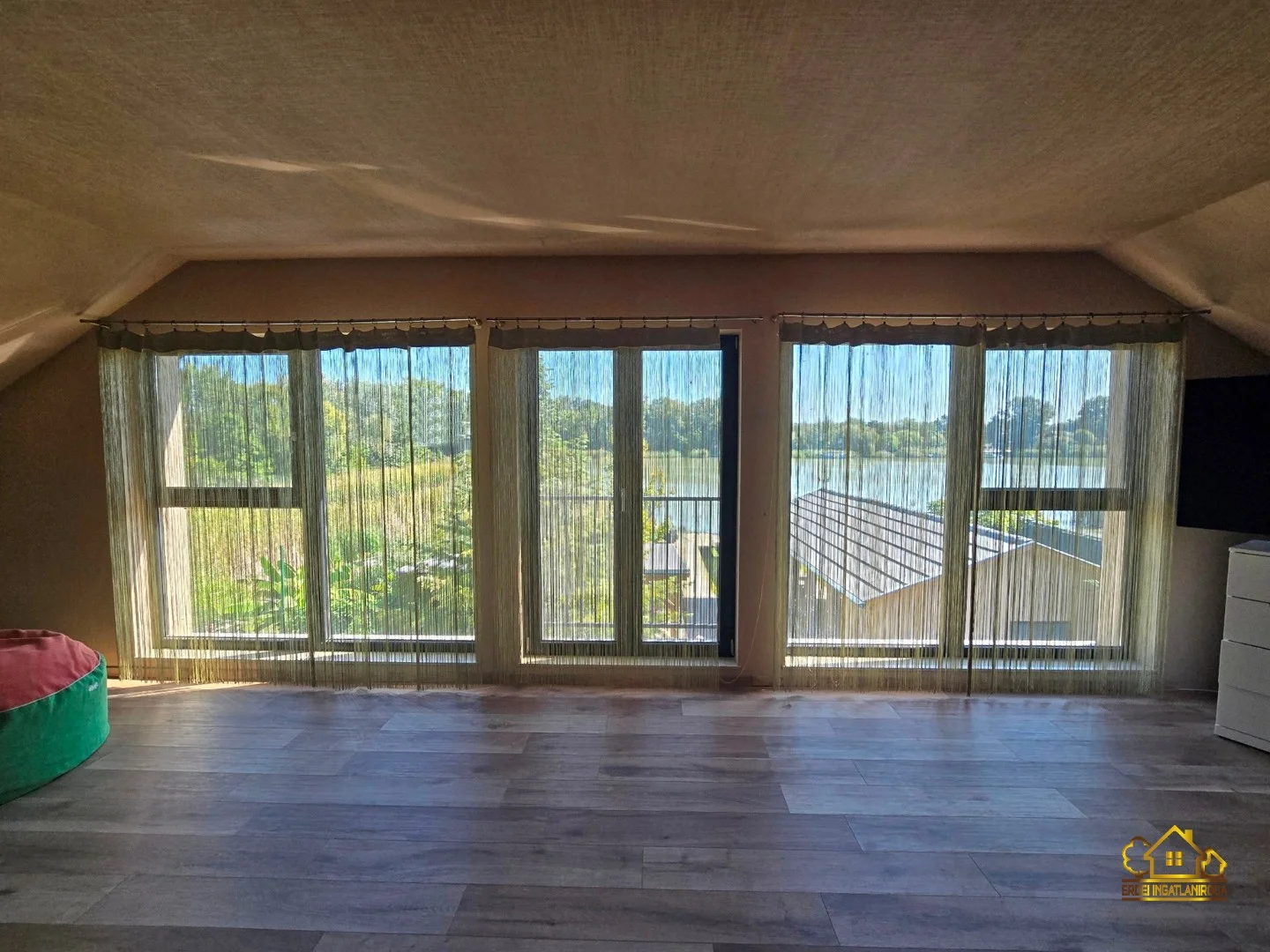 Eladó családi ház Szigethalomon - Kép 11