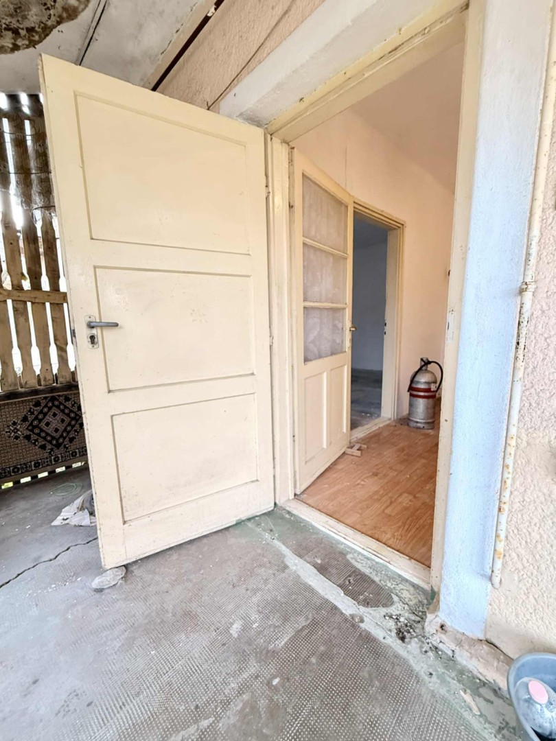 Eladó családi ház Tardonan - Kép 6