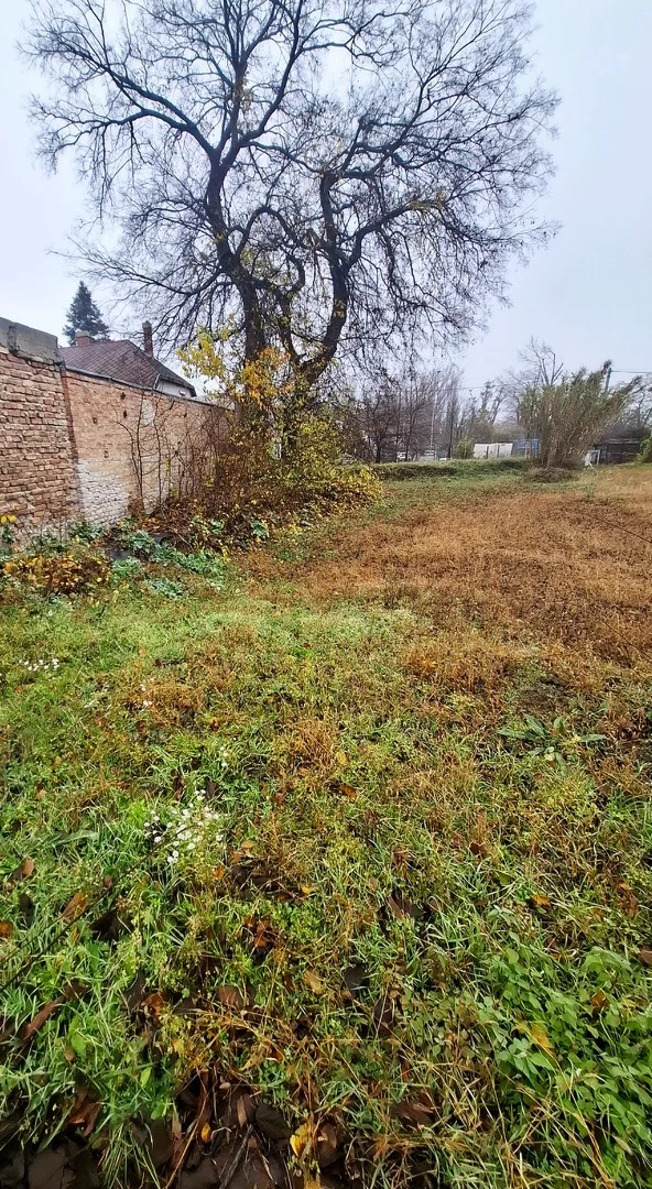 Eladó építési telek Budapest 16. ker.en - Kép 3