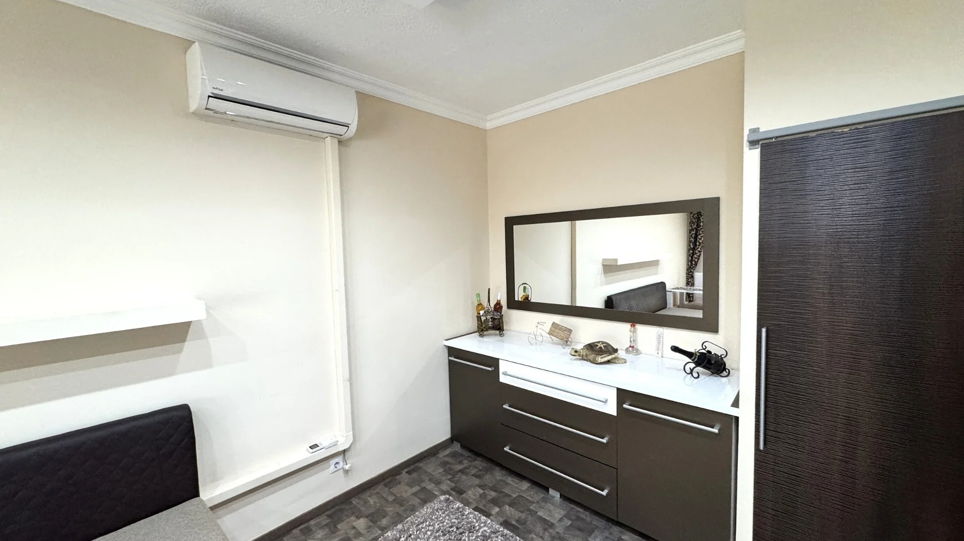 Eladó tégla lakás Nyíregyházán - Kép 8