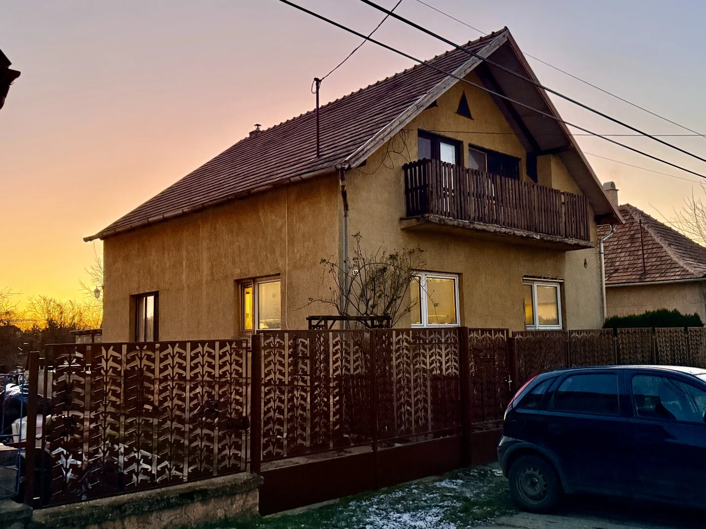 Eladó családi ház Szomódon - Kép 2