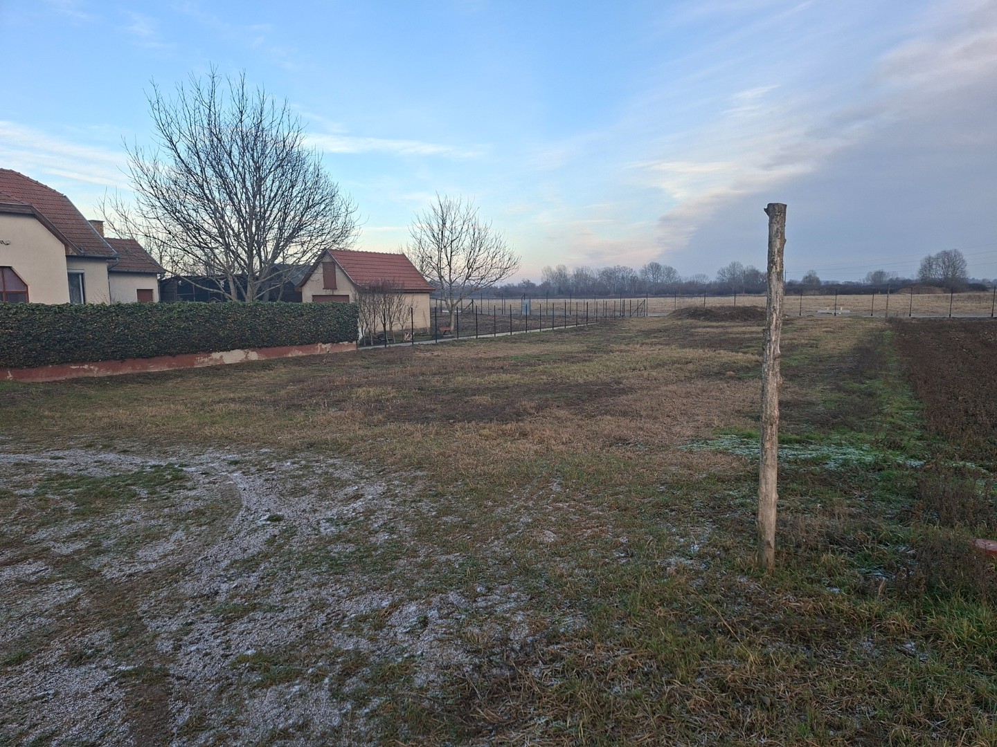 Eladó építési telek Hosszúpályin - Kép 2