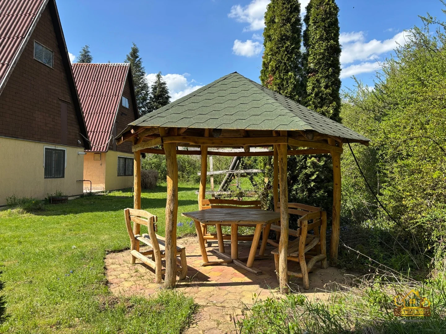 Eladó családi ház Diósjenőn - Kép 4