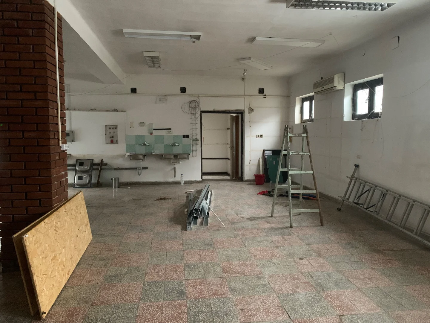Eladó családi ház Fóton - Kép 7