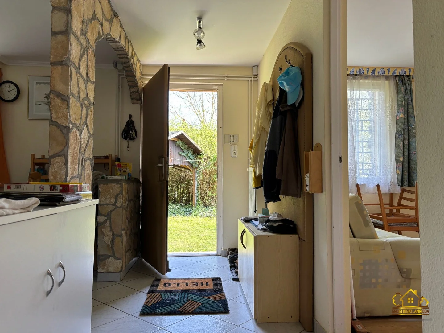 Eladó családi ház Diósjenőn - Kép 6