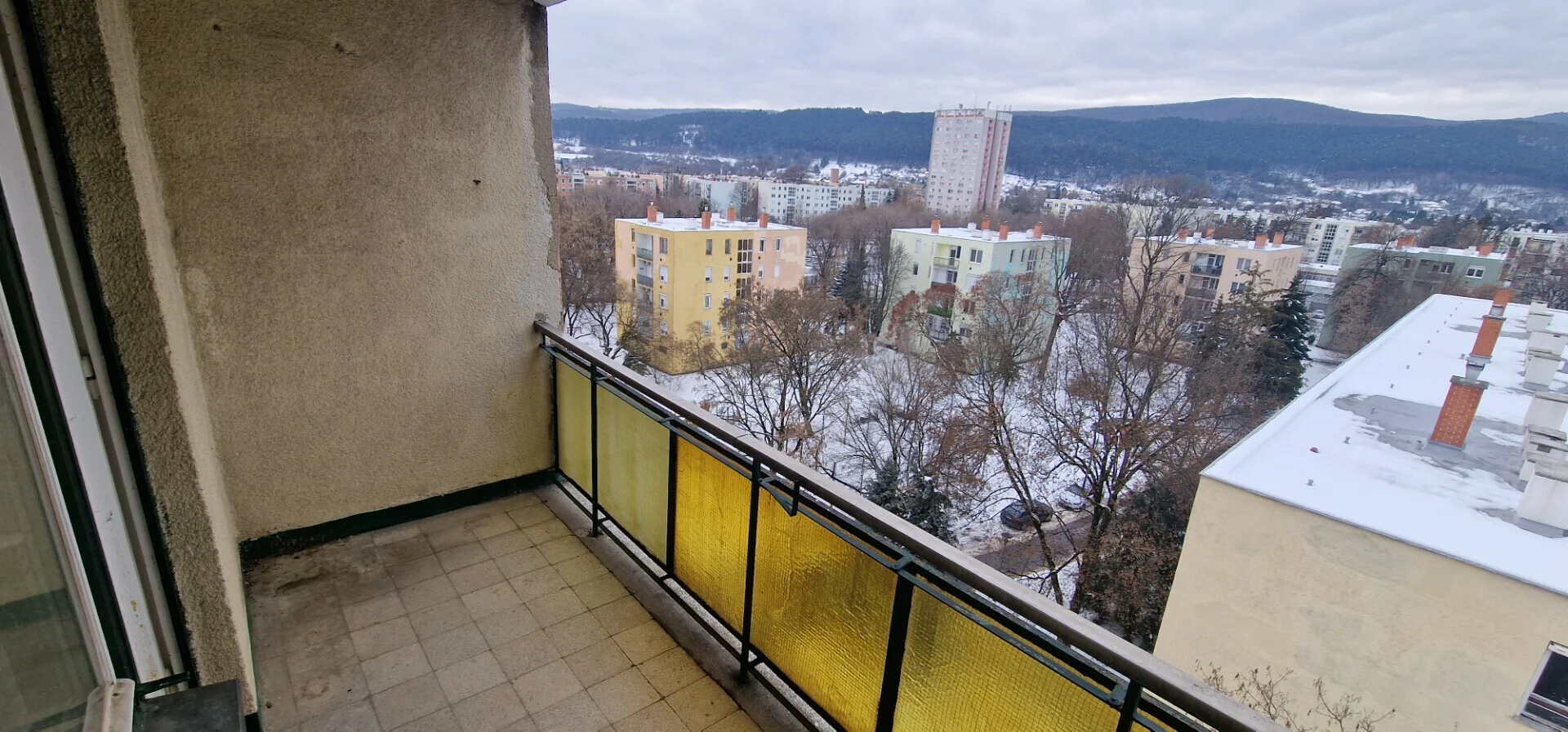 Eladó tégla lakás Miskolcon - Kép 2