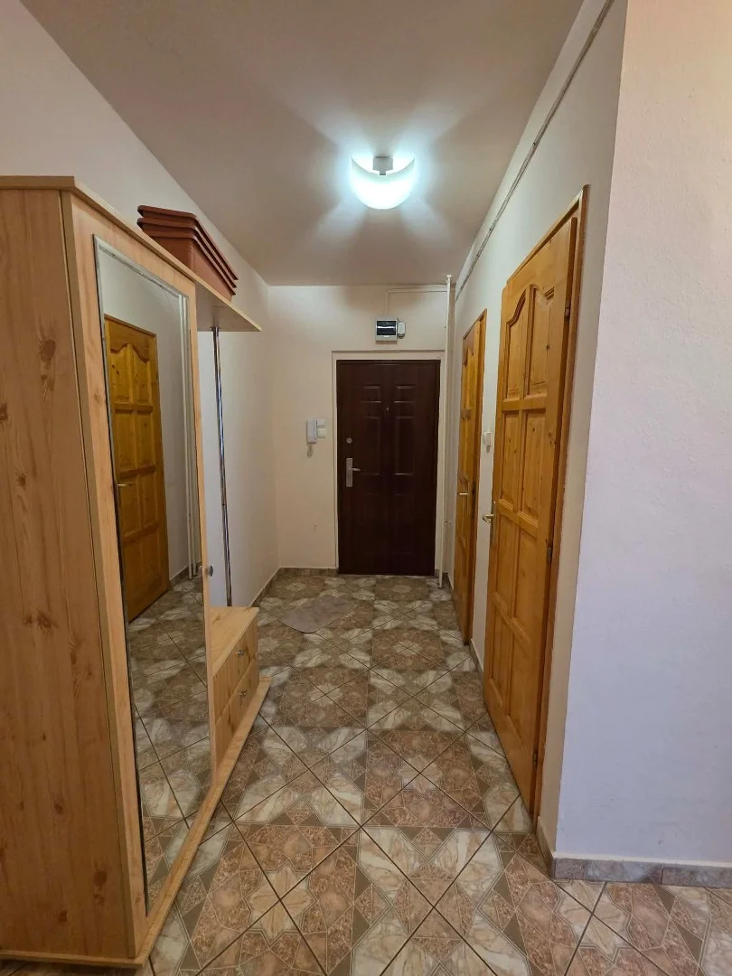 Eladó panel lakás Oroszlányon - Kép 10