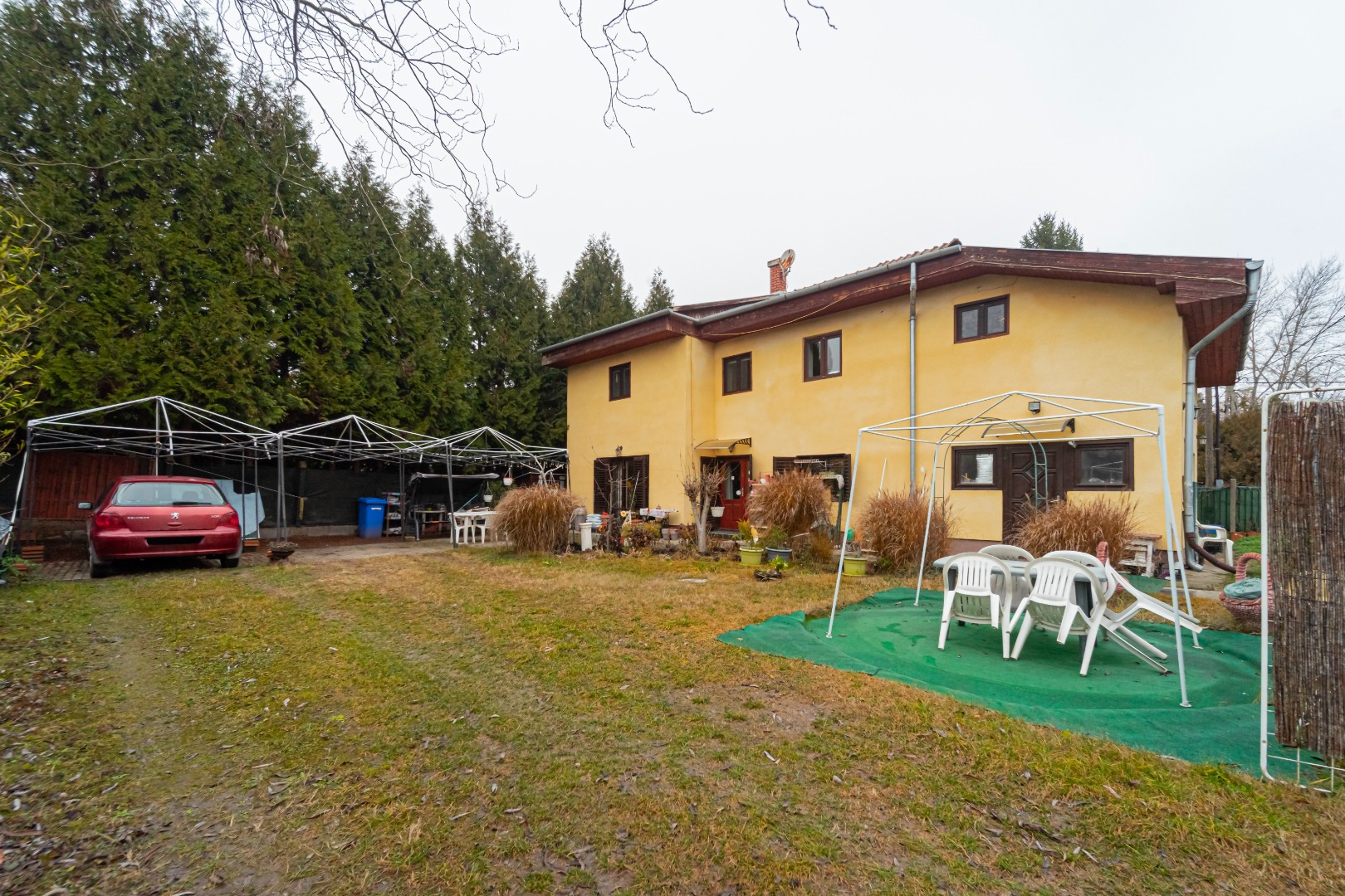 Eladó családi ház Szigetmonostoron