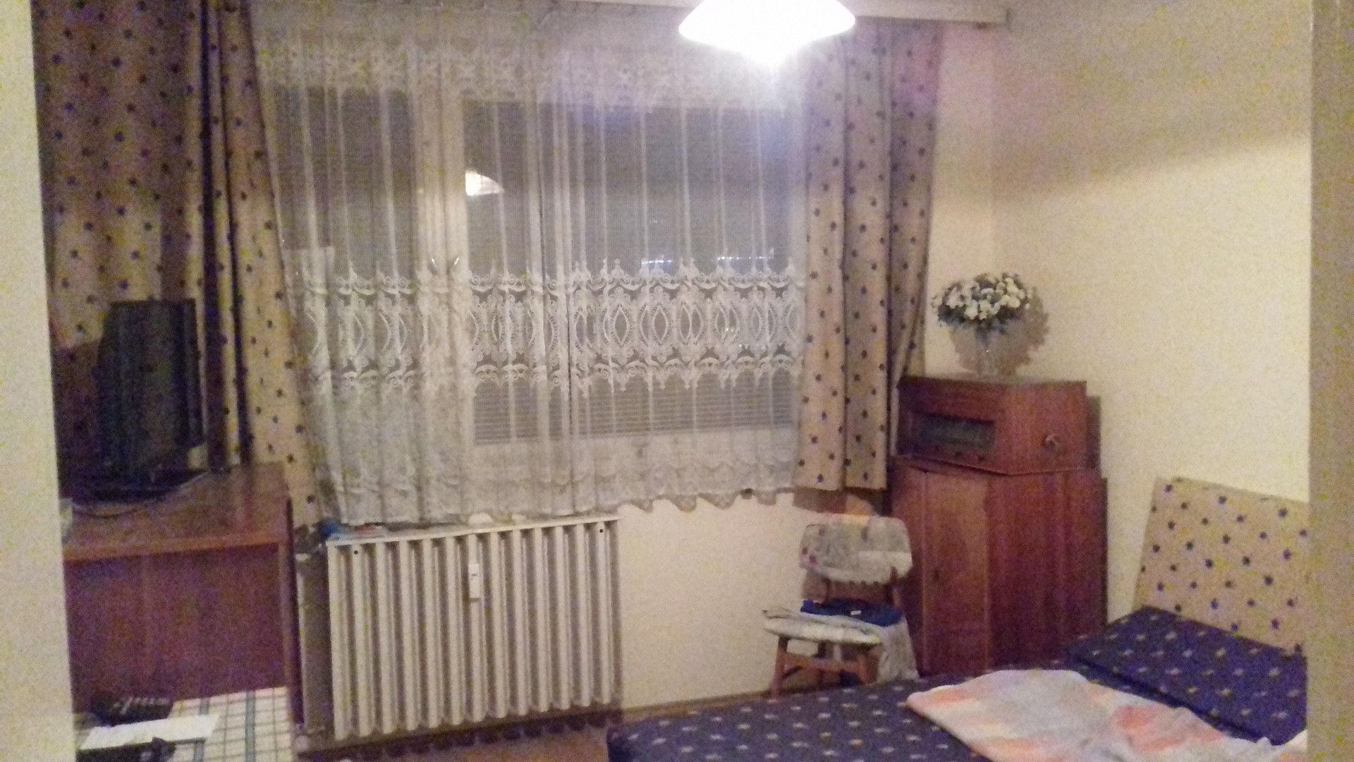 Eladó panel lakás Egerben - Kép 3