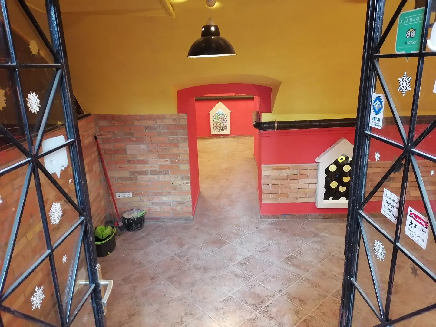 Eladó üzlet iroda / üzlet / kereskedelmi / szolgáltató Budapest 06. ker.en - Kép 13