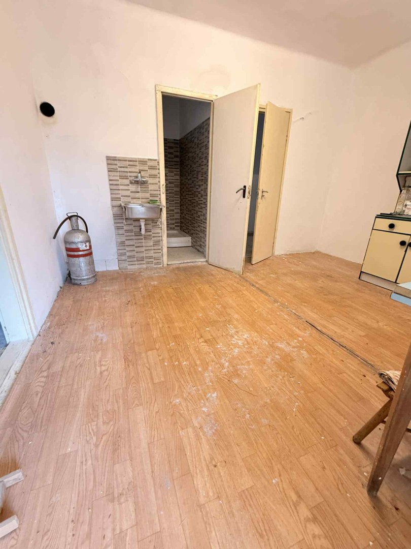 Eladó családi ház Tardonan - Kép 5