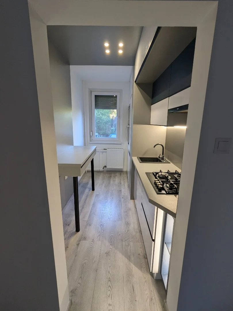 Kiadó panel lakás Miskolcon - Kép 2