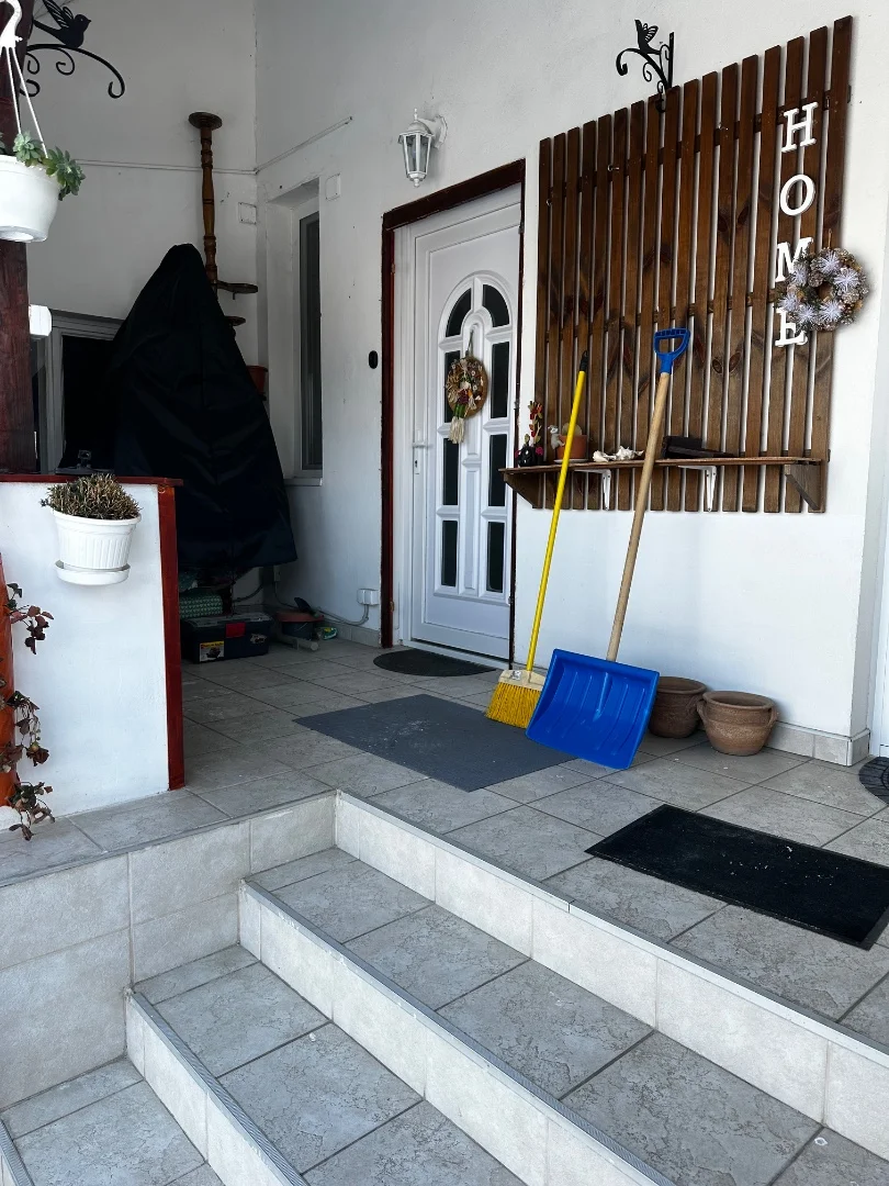 Eladó tégla lakás Pécsen - Kép 4