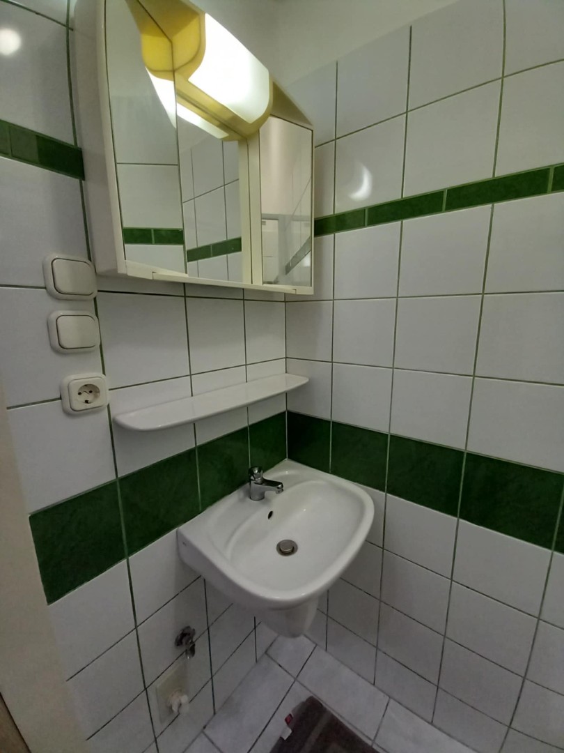 Kiadó tégla lakás Pécsen - Kép 4