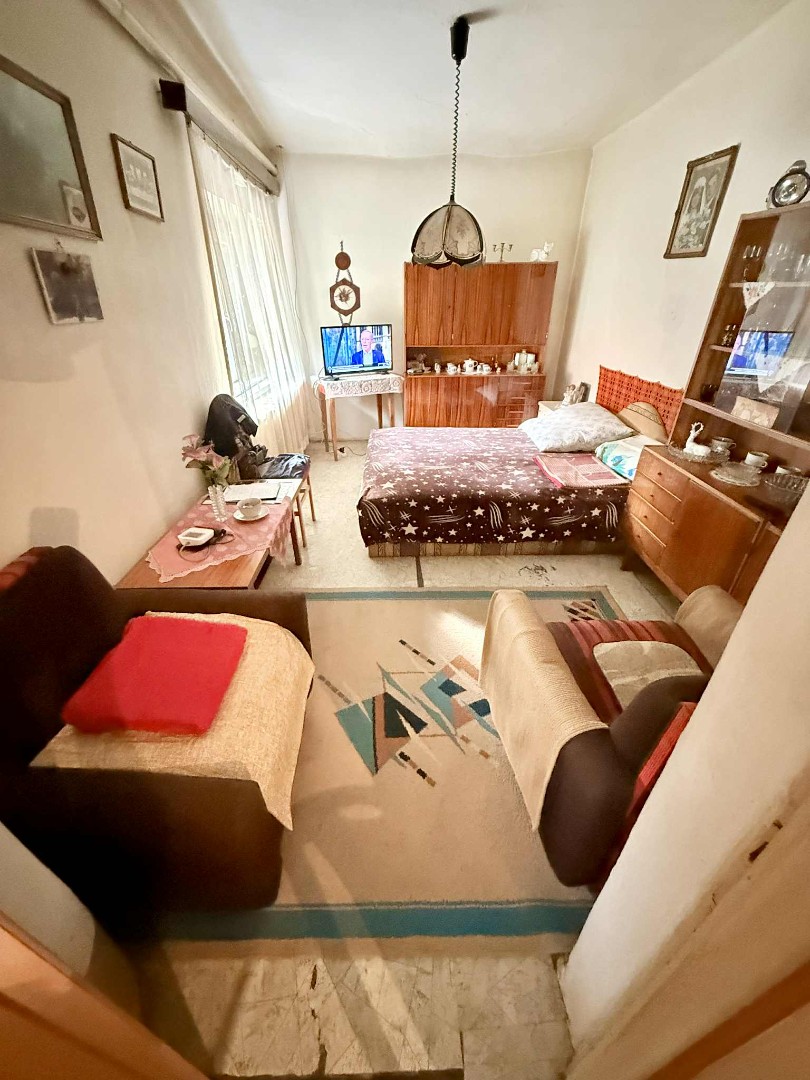 Eladó családi ház Kistokajon - Kép 5