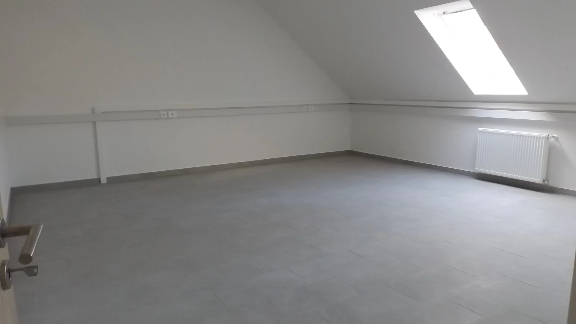 Eladó iroda iroda / üzlet / kereskedelmi / szolgáltató Szegeden - Kép 5