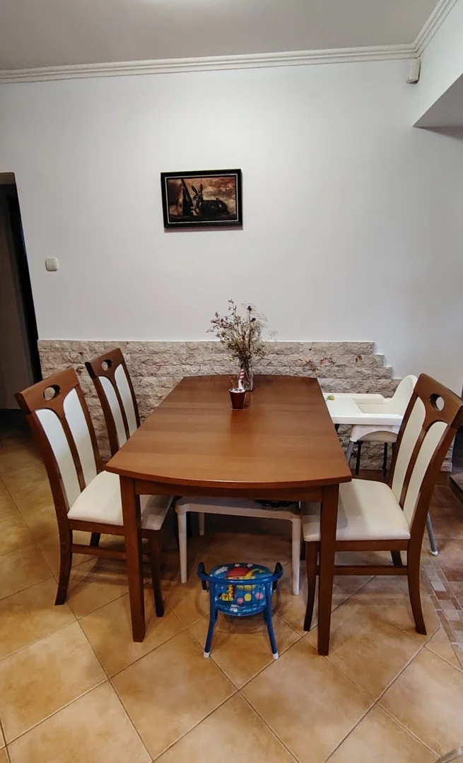 Eladó családi ház Tatabánya - Kép 2