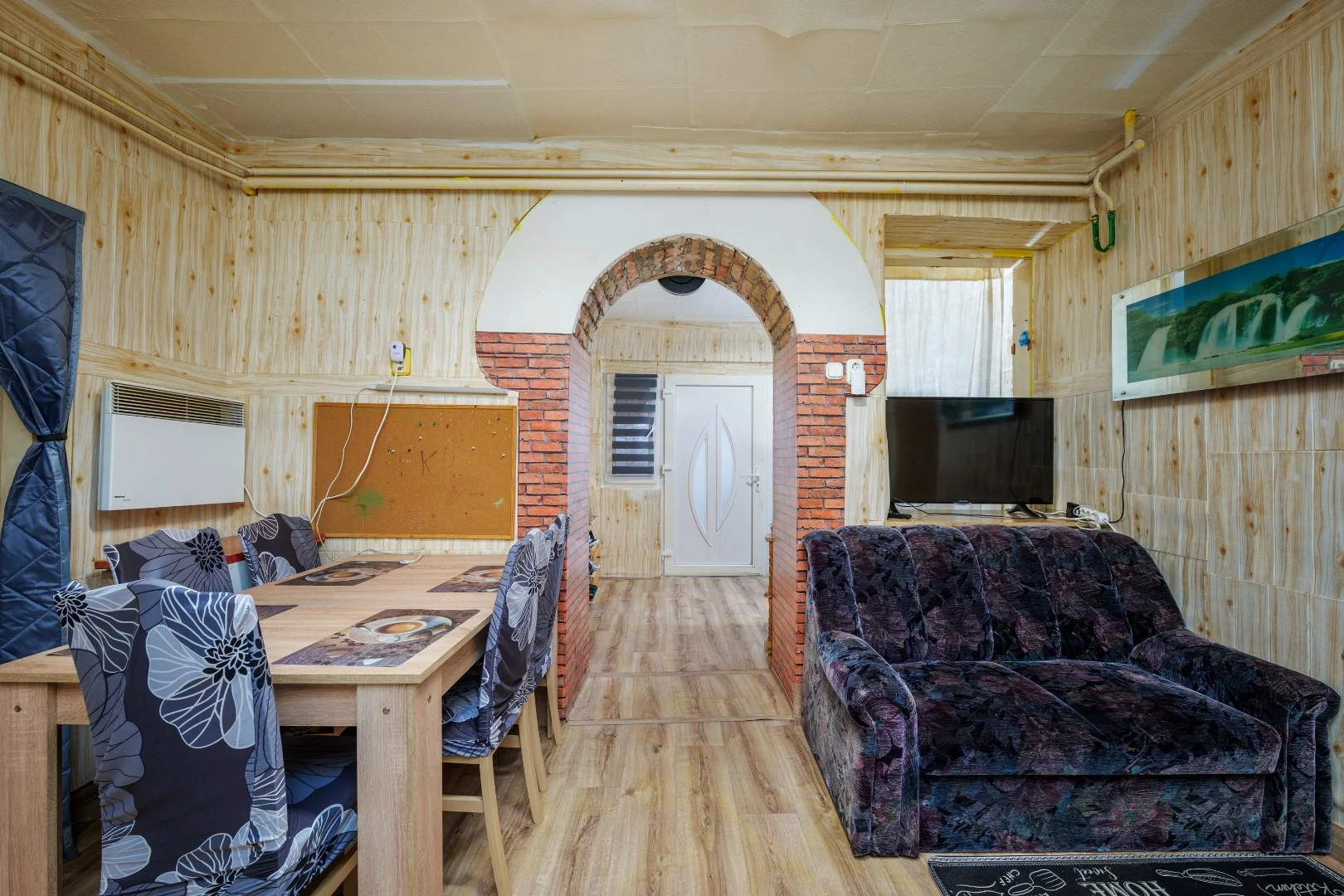 Eladó családi ház Sárisápon - Kép 10