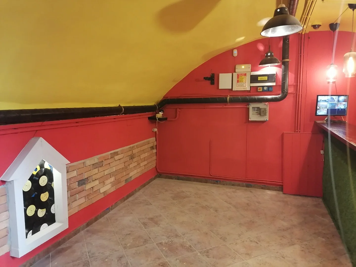 Eladó üzlet iroda / üzlet / kereskedelmi / szolgáltató Budapest 06. ker.en - Kép 6