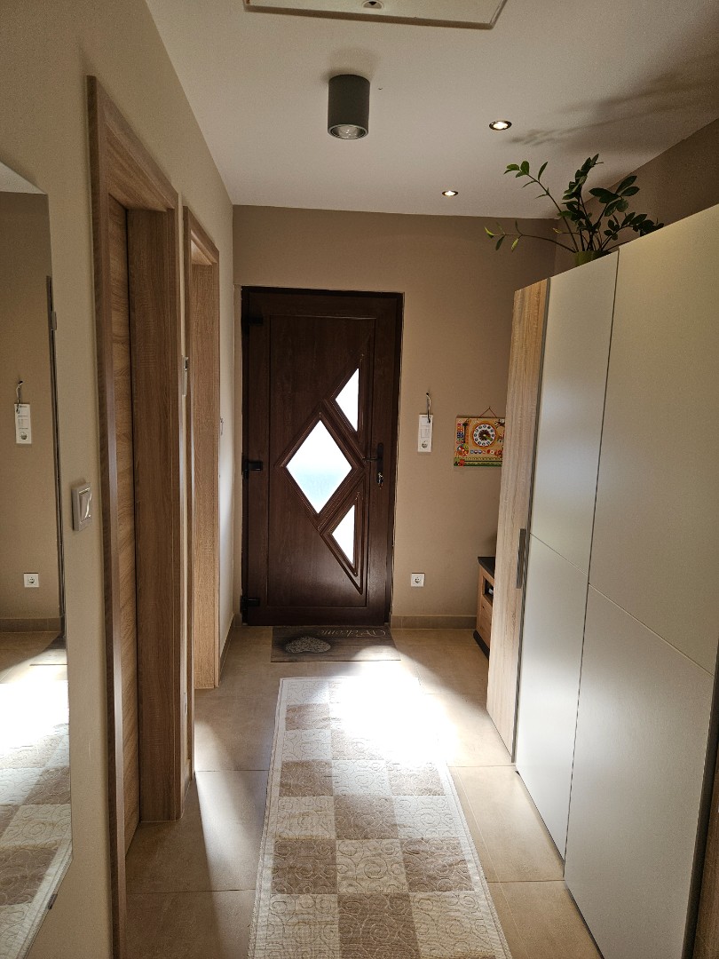 Eladó családi ház Balatongyöröken - Kép 10