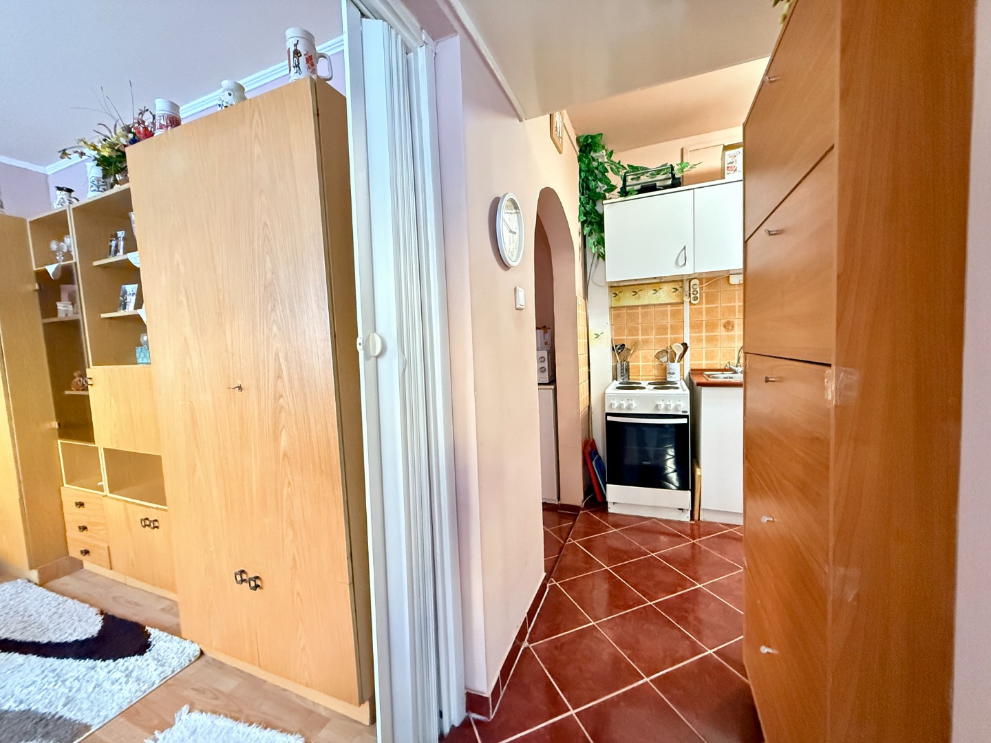 Eladó panel lakás Oroszlányon - Kép 8