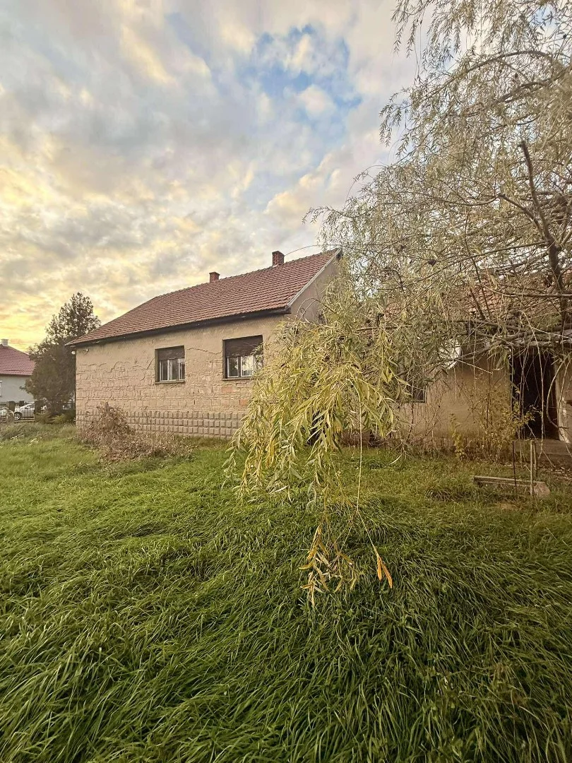 Eladó családi ház Mezőcsáton - Kép 12