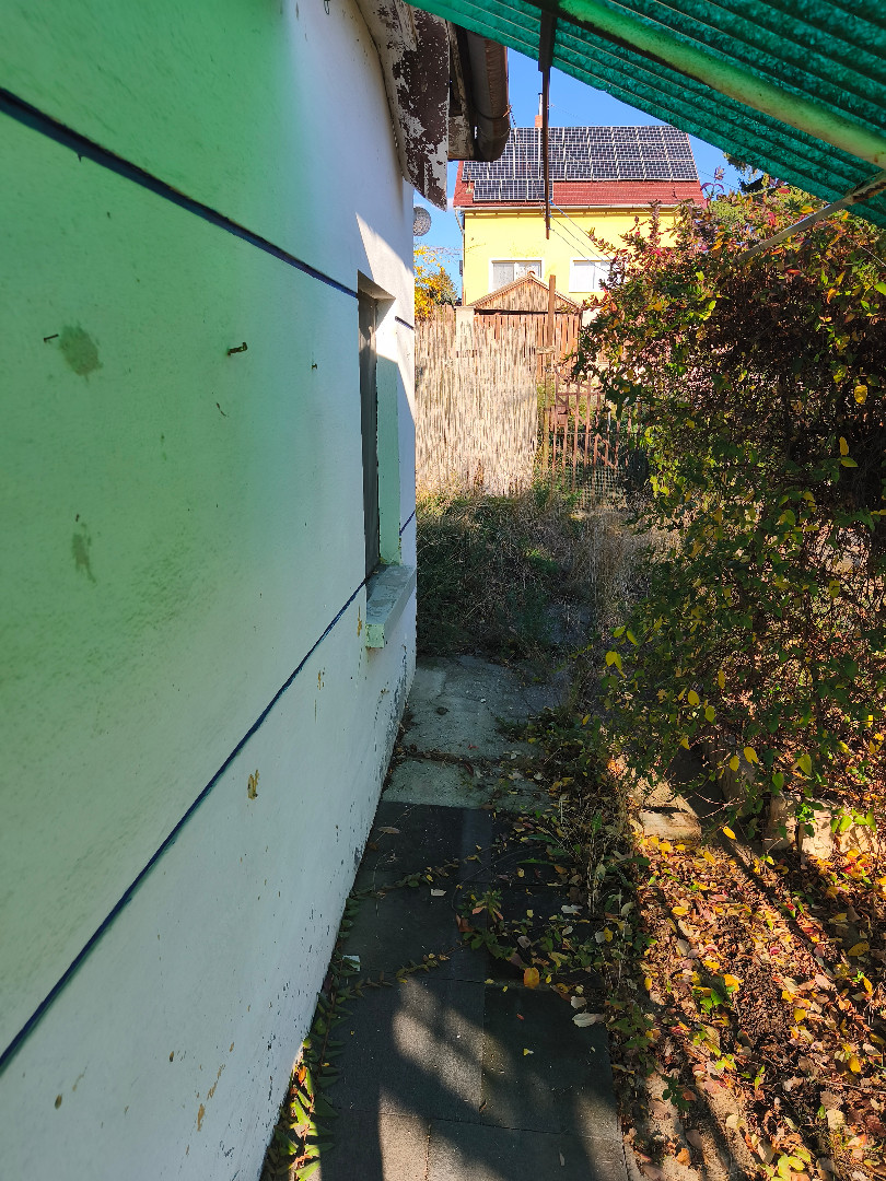 Eladó családi ház Érden - Kép 16