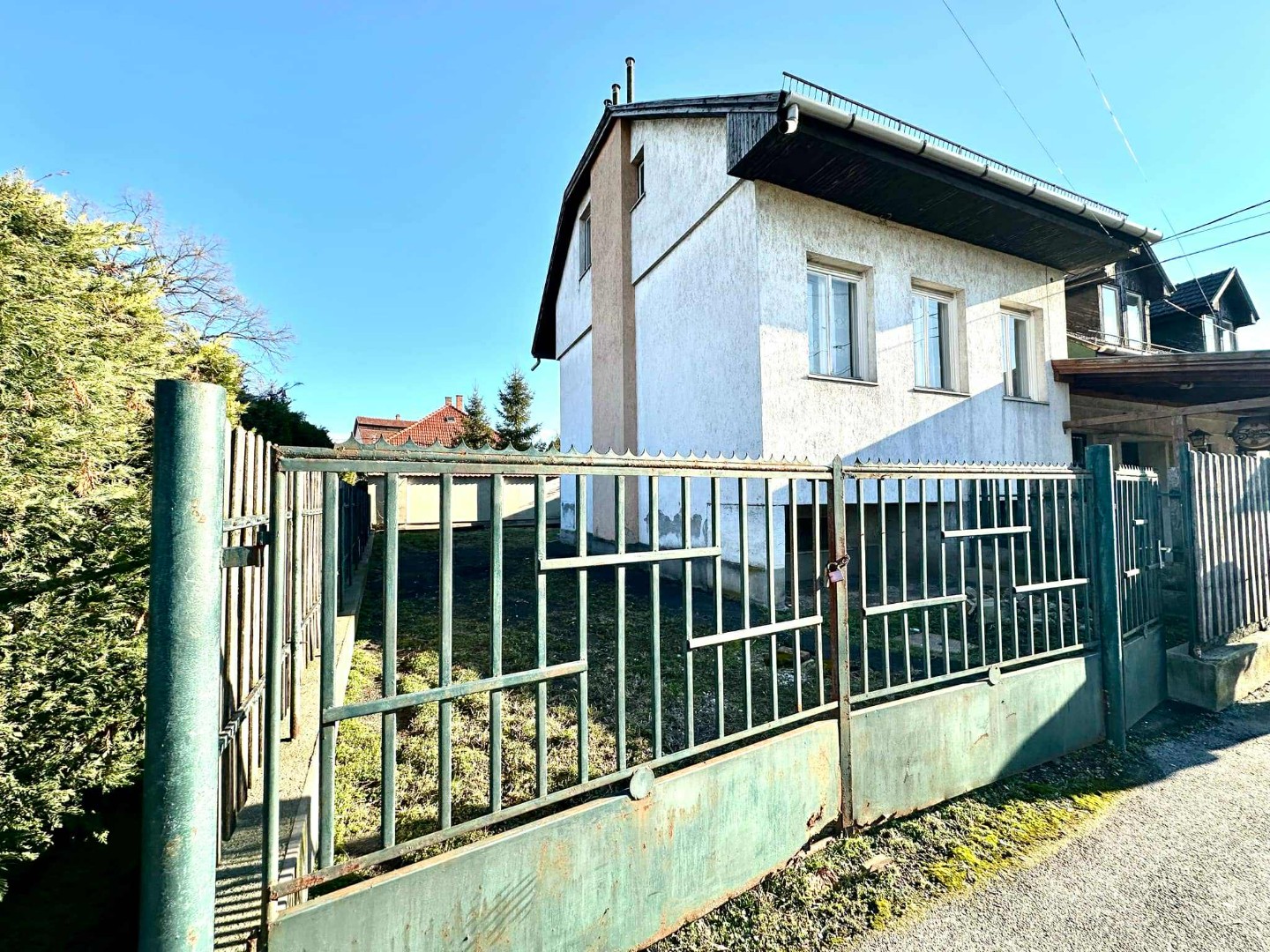 Eladó tégla lakás Horton - Kép 15