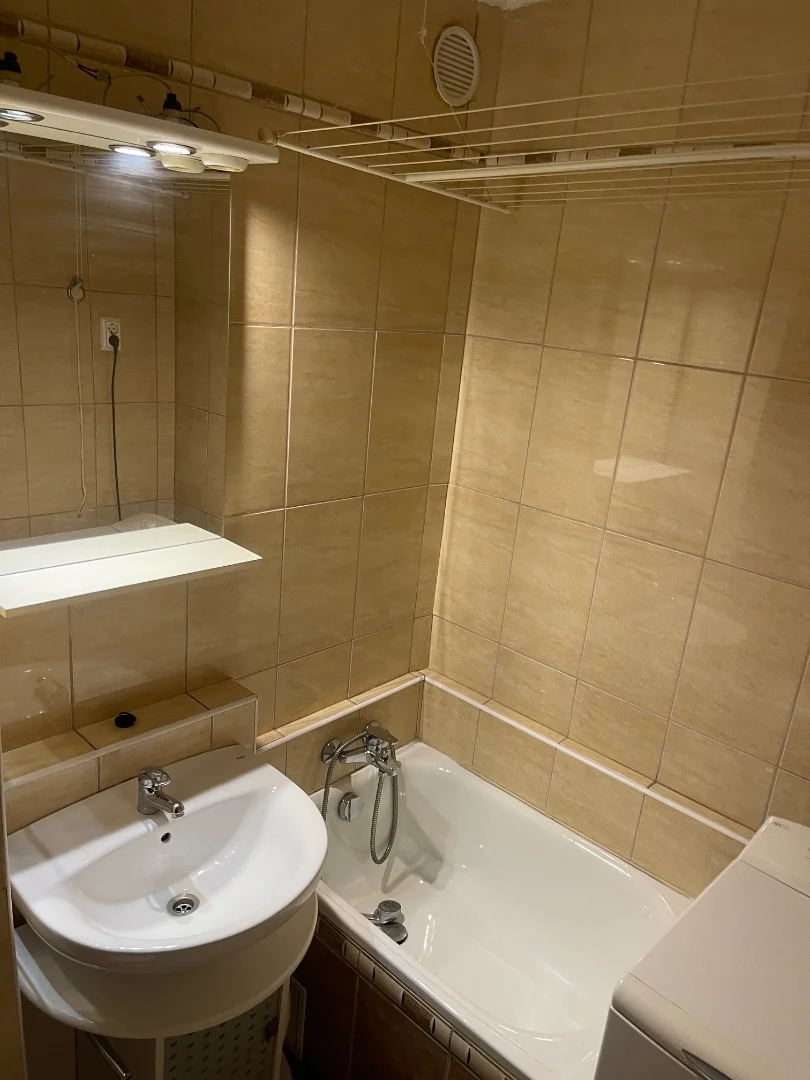Eladó panel lakás Budapest 21. ker.en - Kép 8