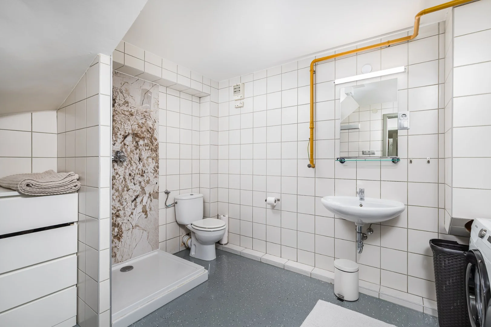 Eladó családi ház Budapest 03. ker.en - Kép 17