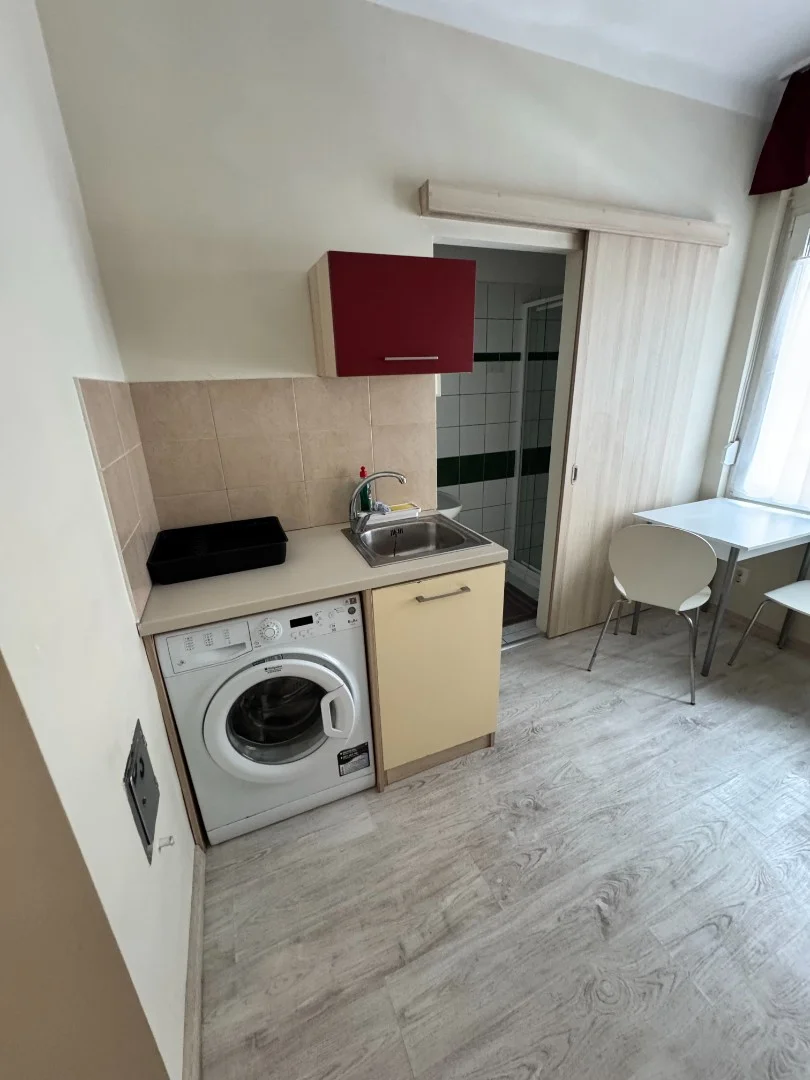 Kiadó tégla lakás Pécsen - Kép 5