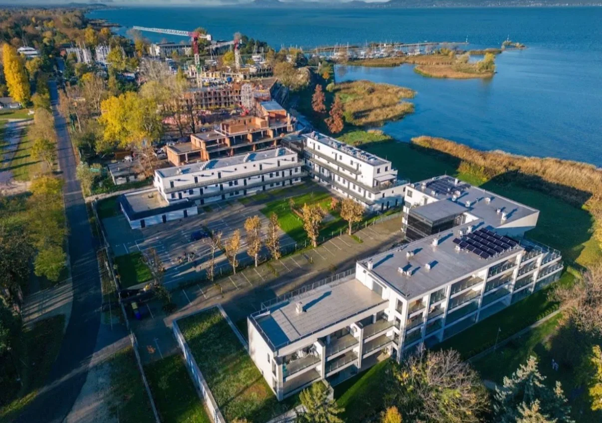 Eladó üdülőházas nyaraló / apartman nyaraló / üdülő Balatonszemesen - Kép 11