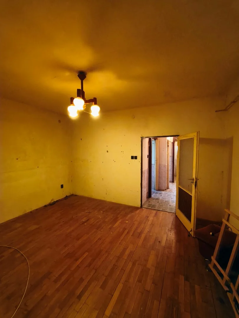 Eladó házrész Pécsen - Kép 13